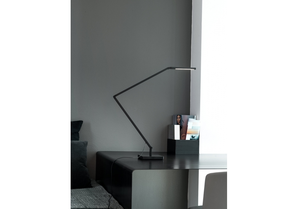 Настольная лампа Untitled